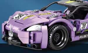 113.1 02 rennwagen lila (750 teilig)