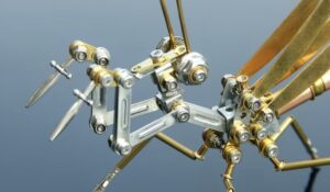 130 02 metall gottesanbeterin