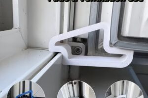 21 Türstopper weiss