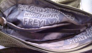 46-02 Handtasche Suri Frey