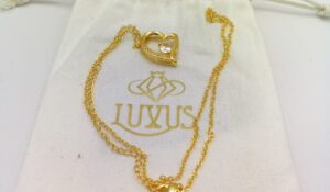 47 01 halskette mit herz