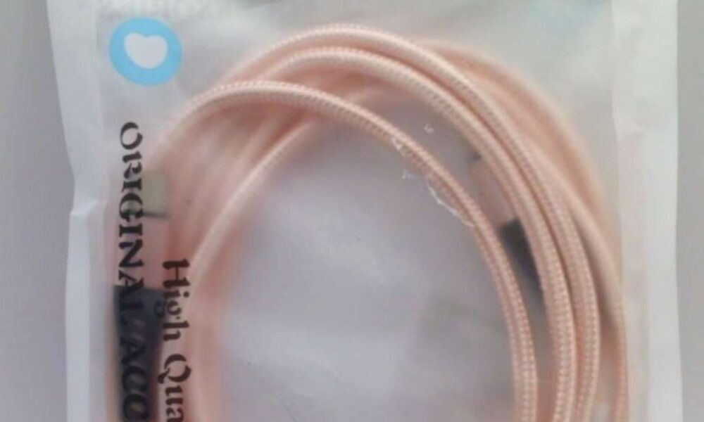 64-01 USB-C Daten-Ladekabel Rosa