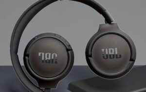 85-02 Kopfhörer JBL Tune520BT schwarz