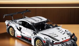 93 01 sportwagen weiss (1299 teilig)